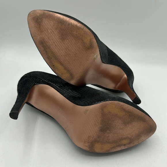 BCBGeneration faux snakeskin 4.75” heels! Size 7B - Picture 7 of 8